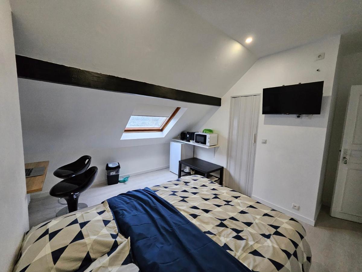 Agreable Studio De 16M2 Sans Kitchenette Neuilly-sur-Marne Ngoại thất bức ảnh